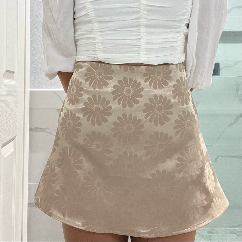 princess polly beige floral mini skirt
